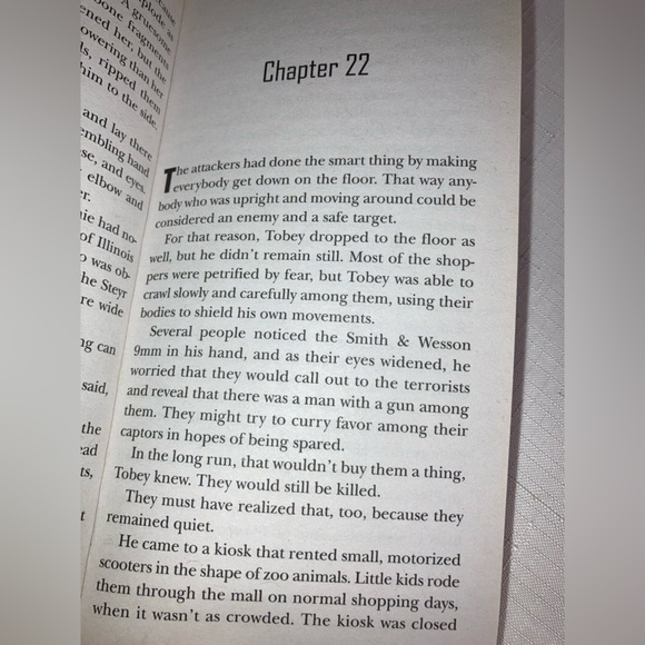 BLACK FRIDAY Book Paperback W. Johnstone Suspense Thriller Terrorist Attack Read - Picture 9 of 11